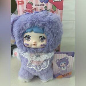 Nommi Interesting Fruit Blueberry Pendant